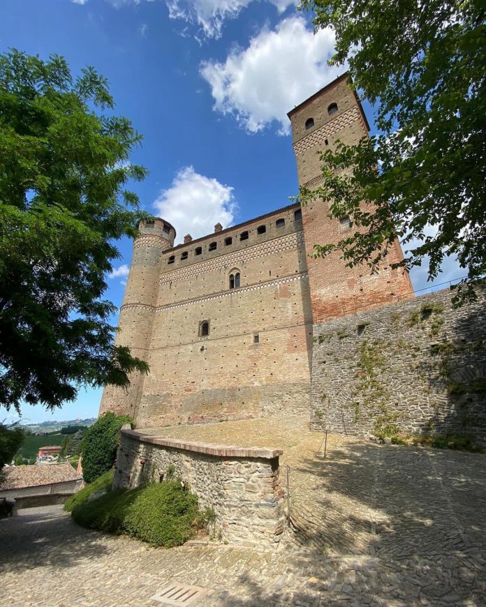 castello serralunga
